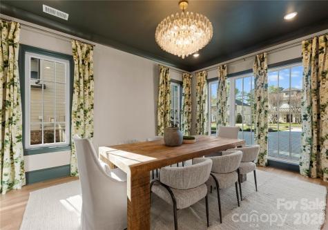 154 N Canterbury Road Charlotte NC 28211