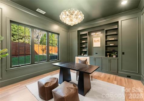 154 N Canterbury Road Charlotte NC 28211