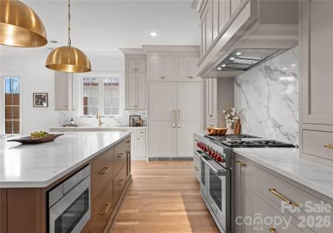154 N Canterbury Road Charlotte NC 28211