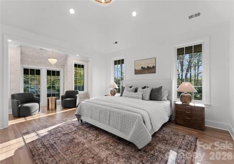 154 N Canterbury Road Charlotte NC 28211