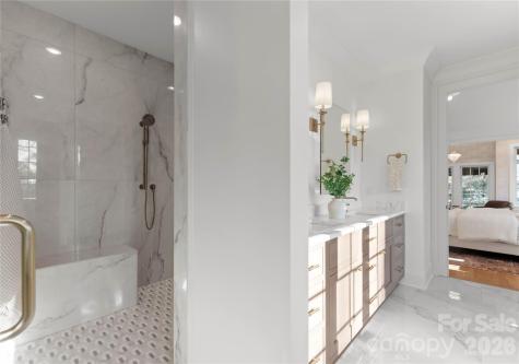 154 N Canterbury Road Charlotte NC 28211