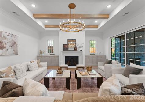154 N Canterbury Road Charlotte NC 28211