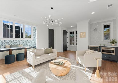 154 N Canterbury Road Charlotte NC 28211