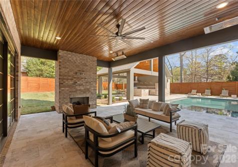 154 N Canterbury Road Charlotte NC 28211