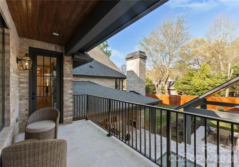 154 N Canterbury Road Charlotte NC 28211