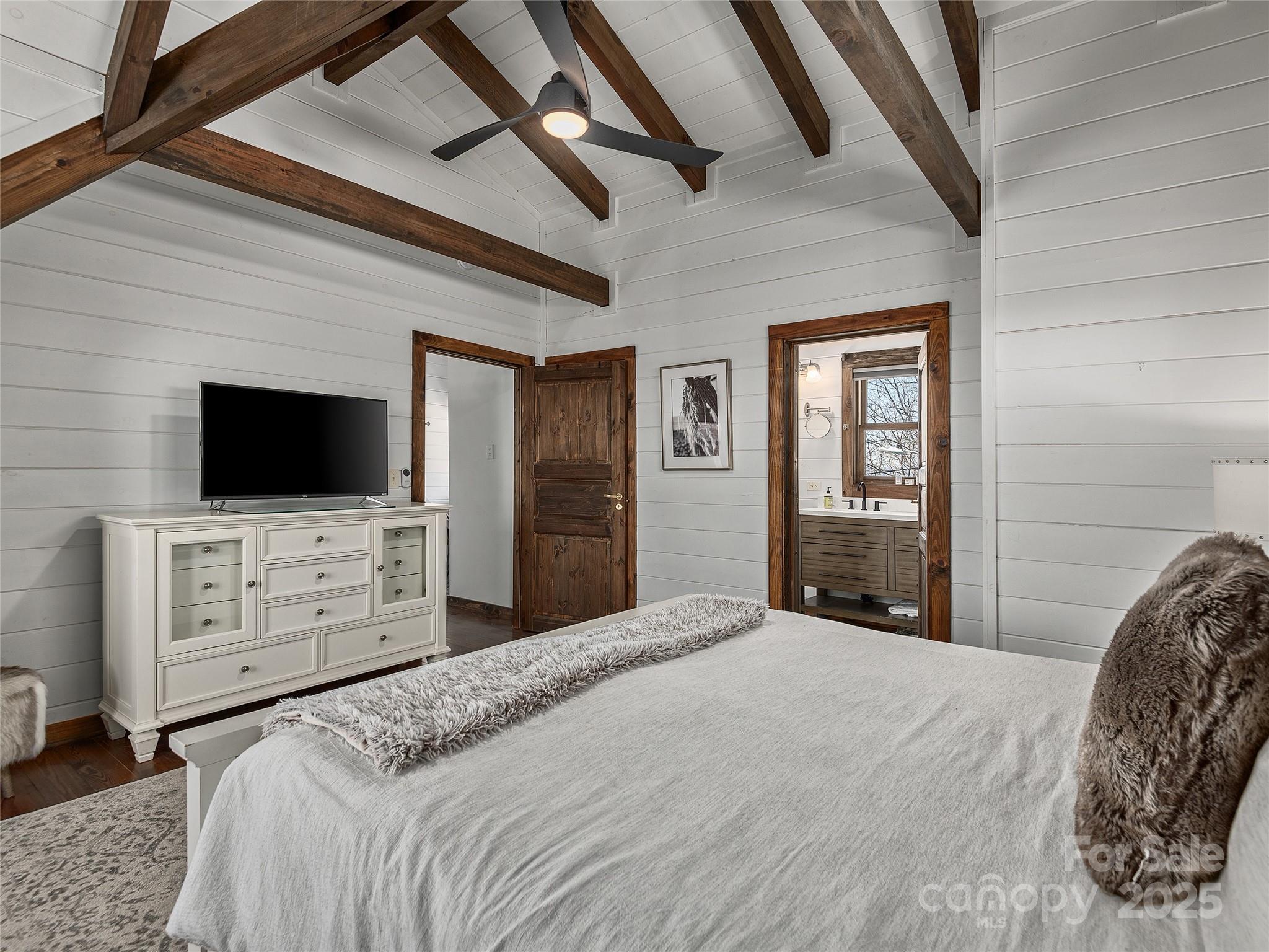 25 Crestwood Drive Arden NC 28704