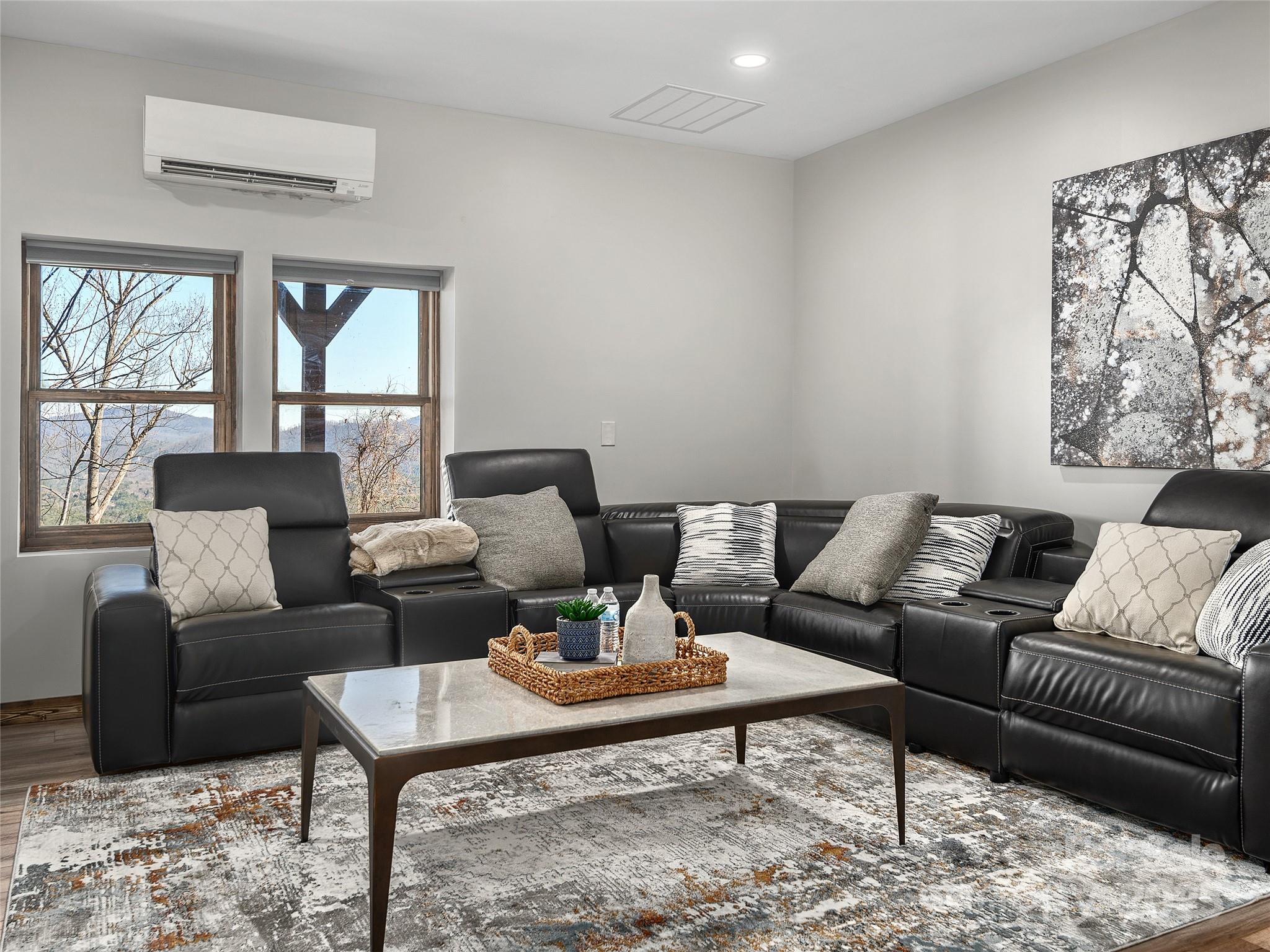 25 Crestwood Drive Arden NC 28704