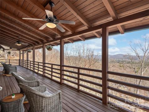 25 Crestwood Drive Arden NC 28704