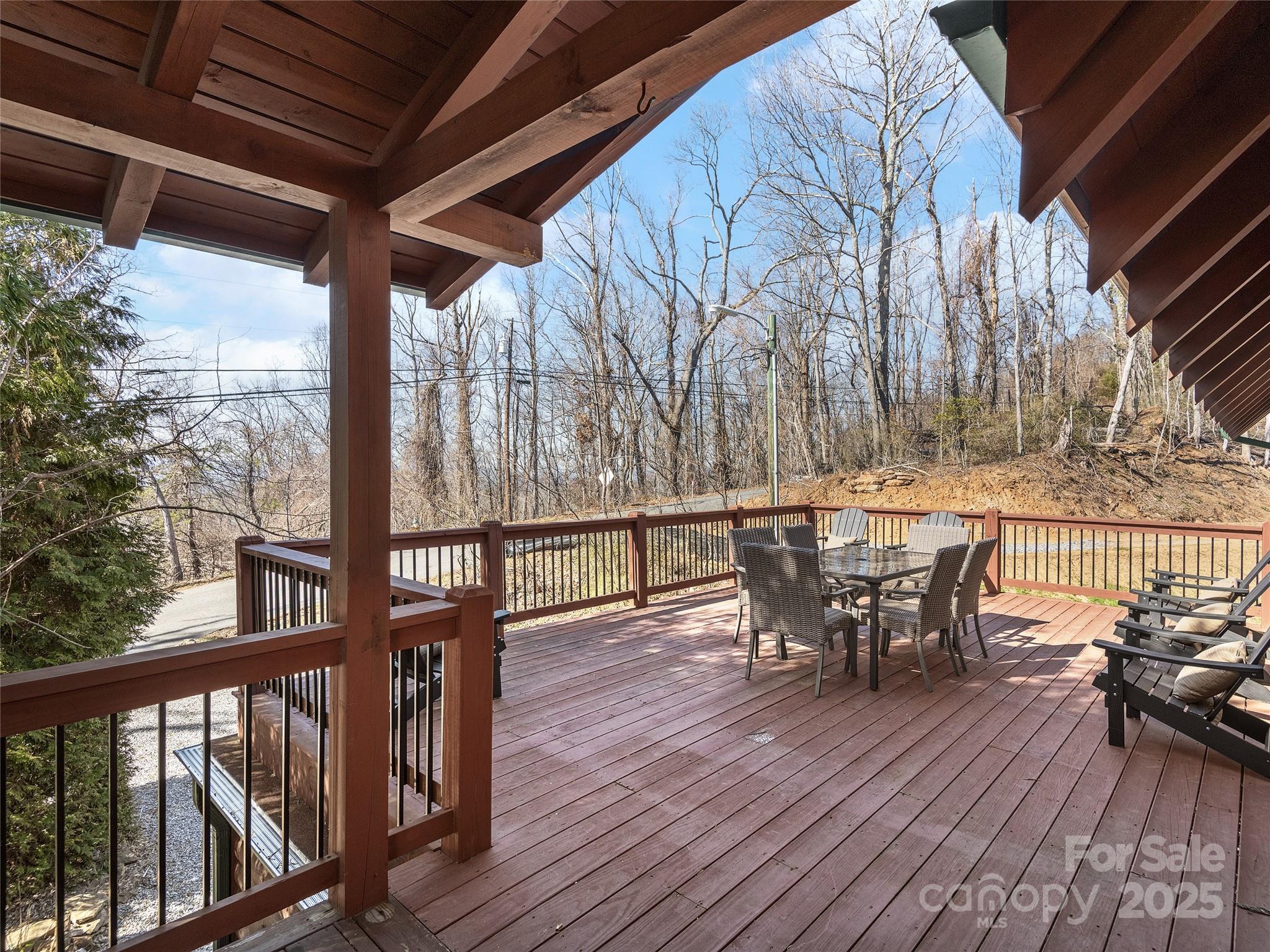 25 Crestwood Drive Arden NC 28704