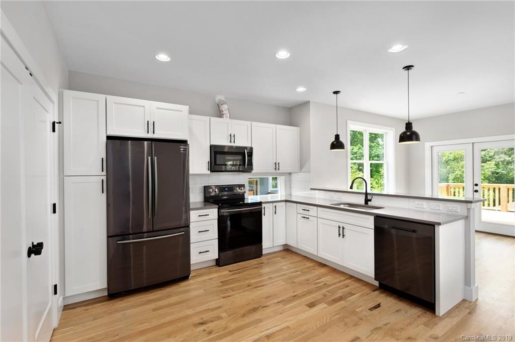 112 Richland Street Asheville NC 28806
