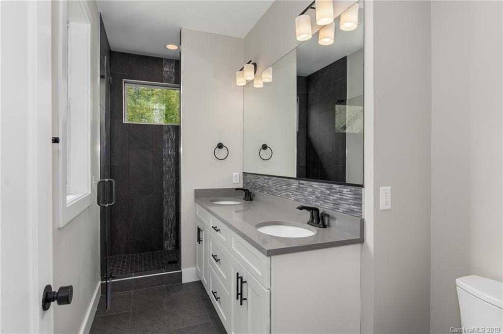 112 Richland Street Asheville NC 28806