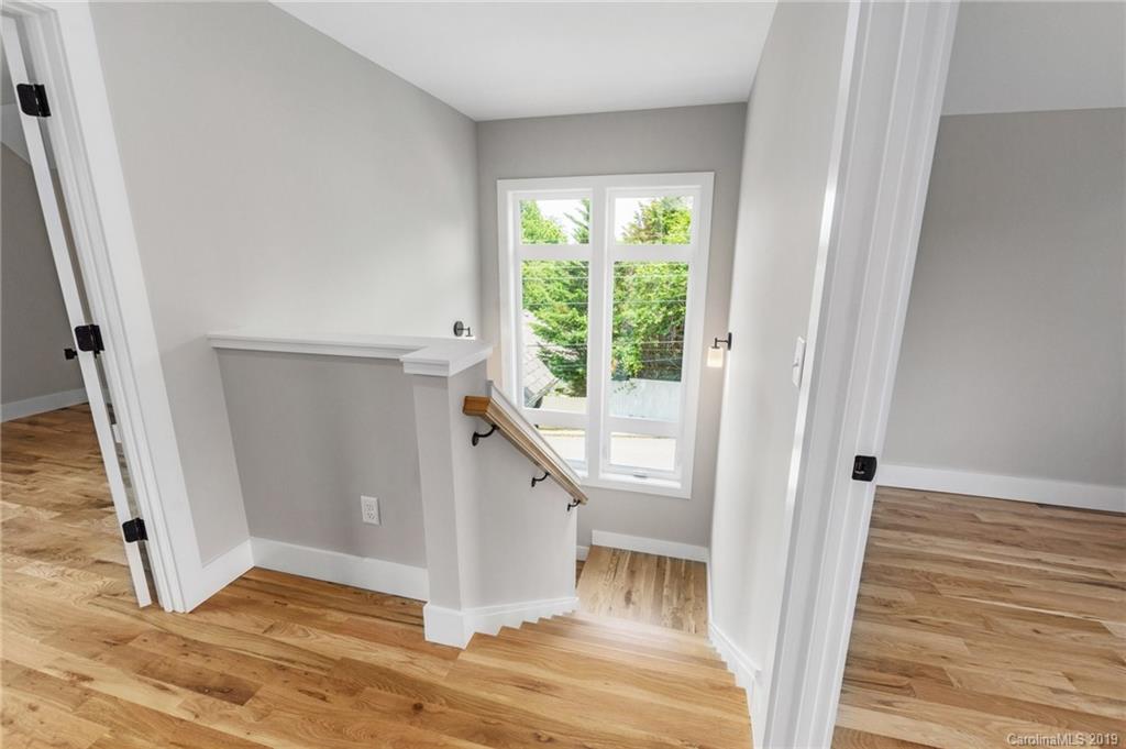 112 Richland Street Asheville NC 28806