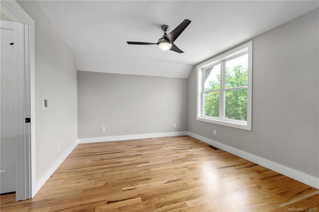 112 Richland Street Asheville NC 28806