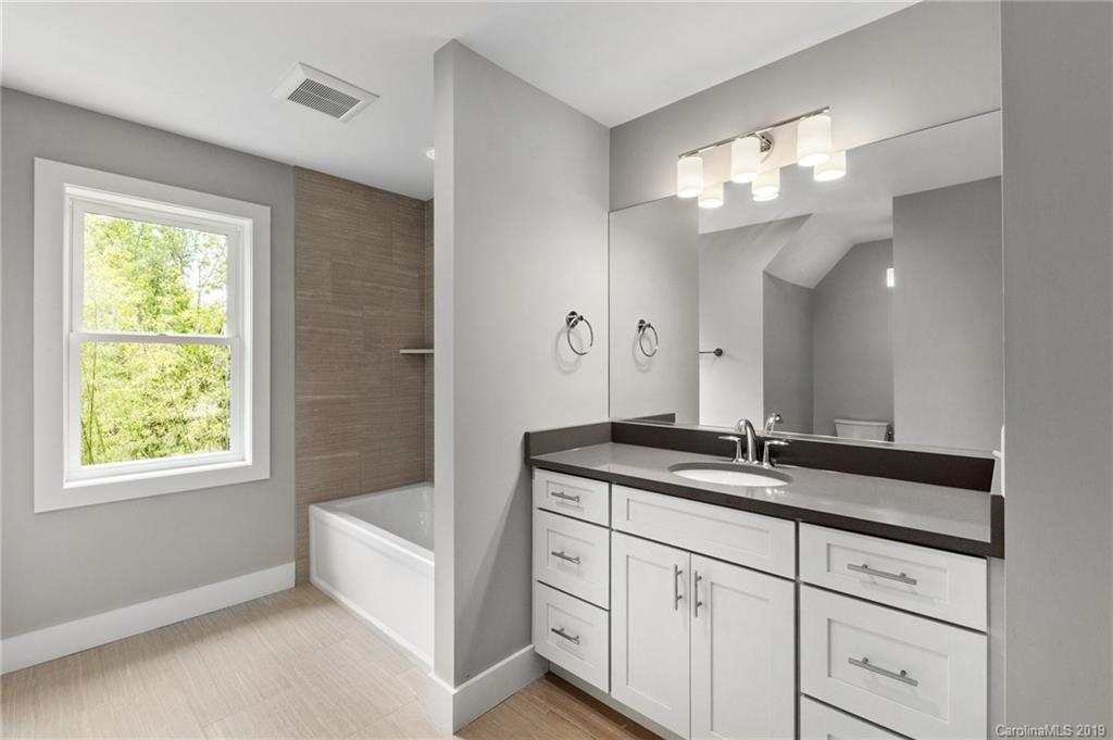 112 Richland Street Asheville NC 28806