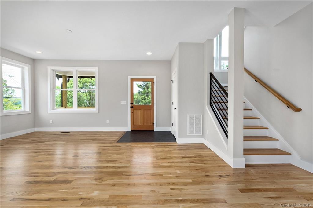 112 Richland Street Asheville NC 28806