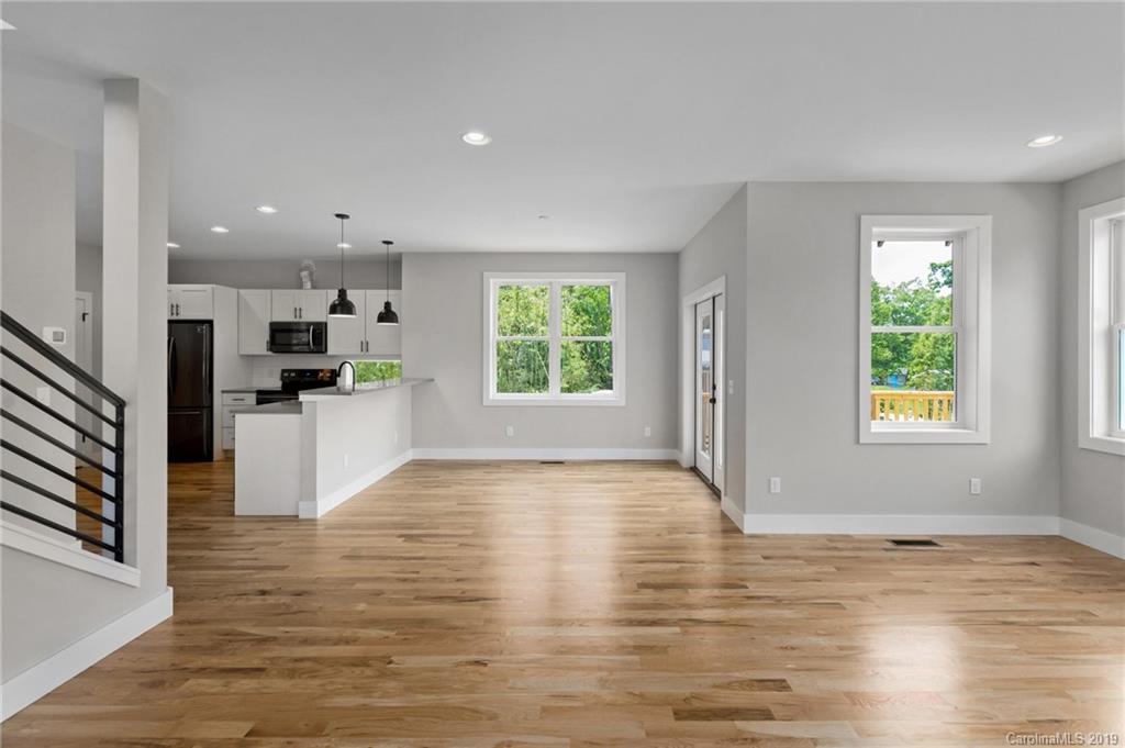 112 Richland Street Asheville NC 28806