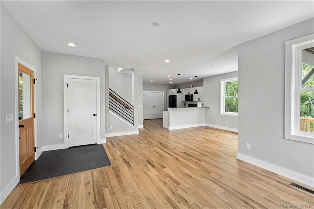 112 Richland Street Asheville NC 28806