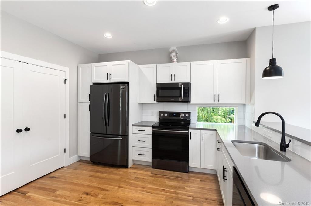112 Richland Street Asheville NC 28806