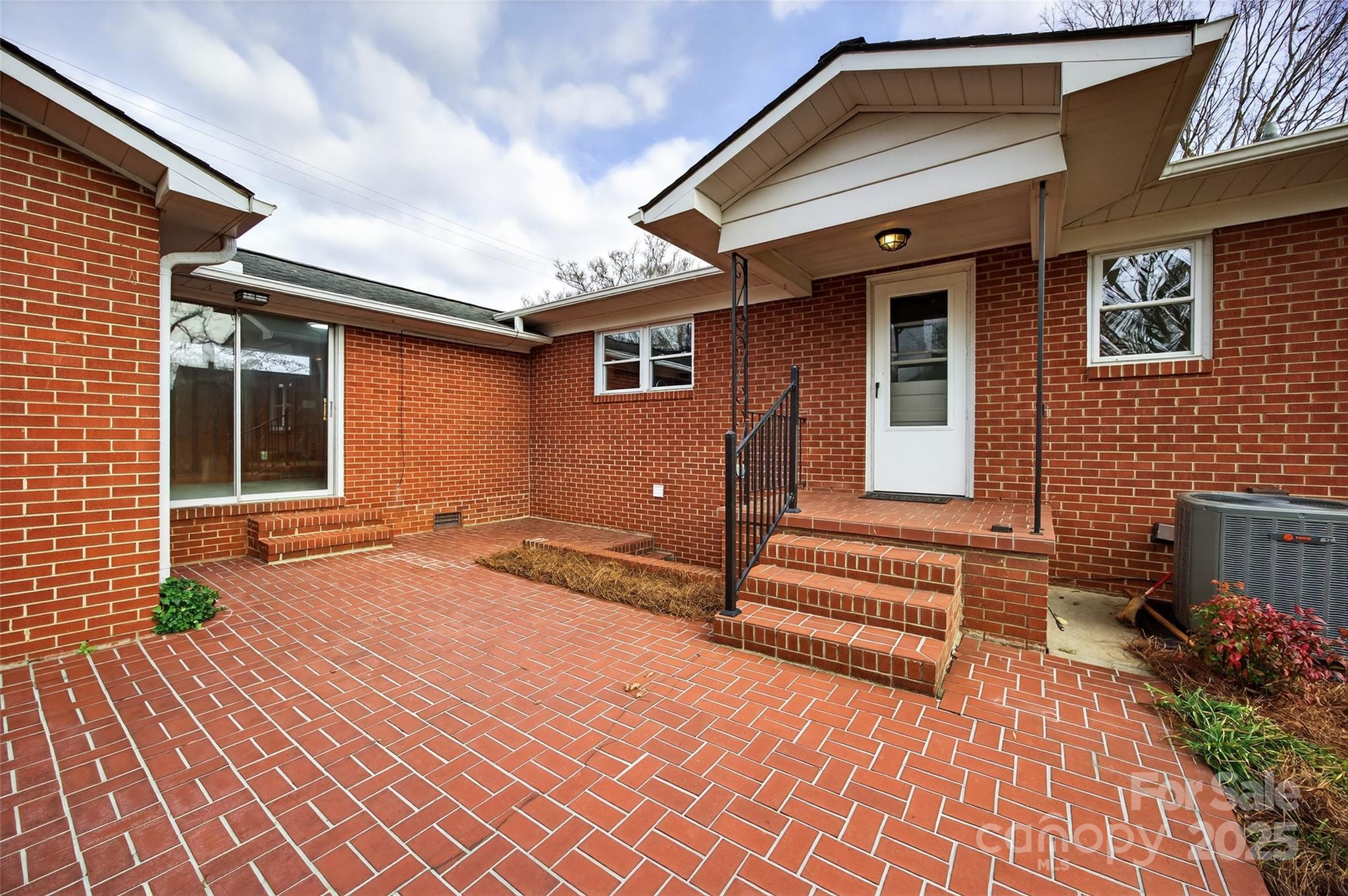 337 W Main Street Rockwell NC 28138