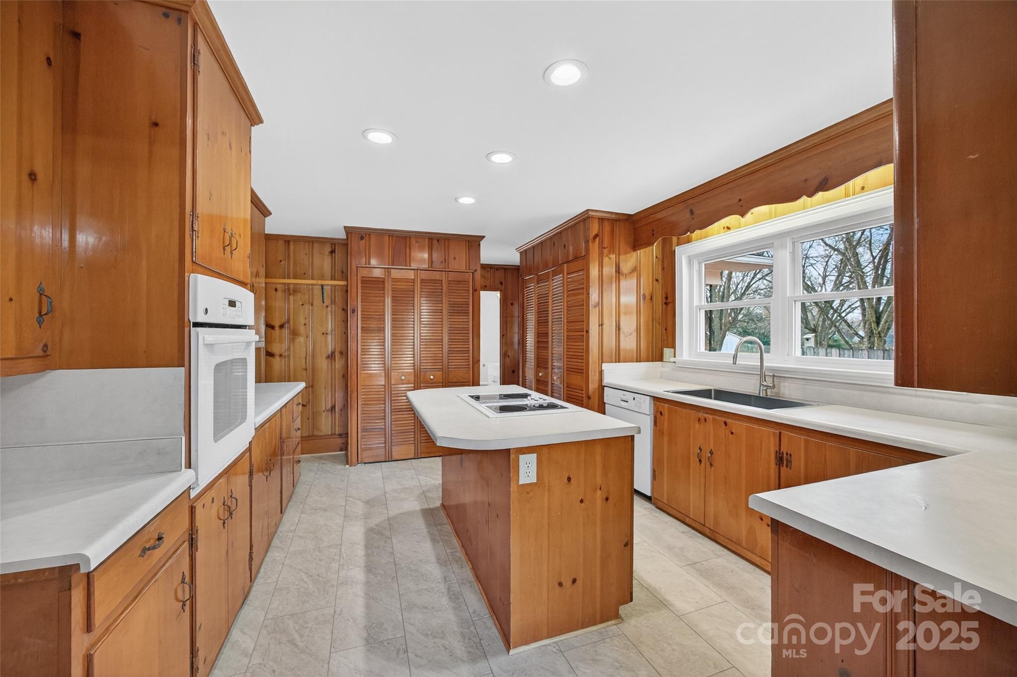 337 W Main Street Rockwell NC 28138