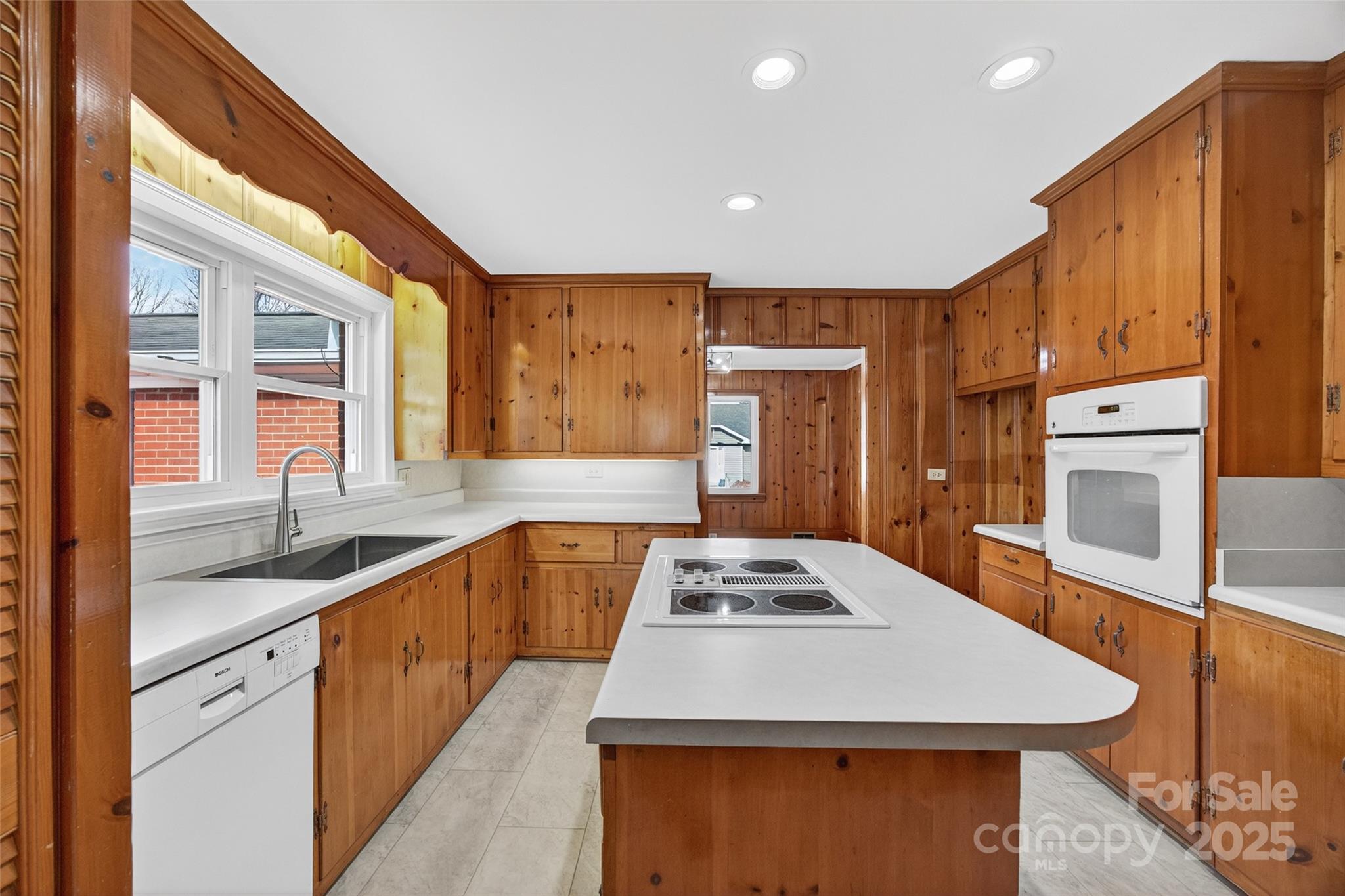 337 W Main Street Rockwell NC 28138