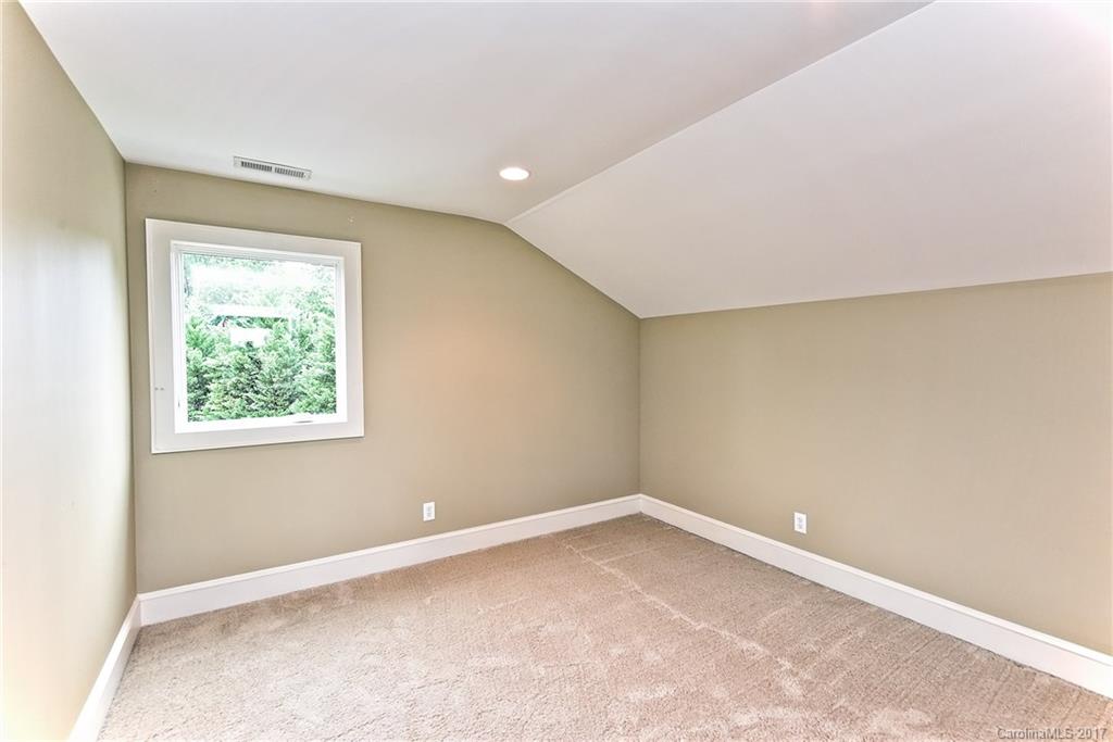 2005 Lombardy Circle Charlotte NC 28203
