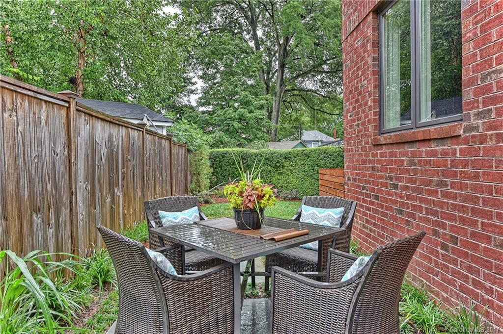 2005 Lombardy Circle Charlotte NC 28203