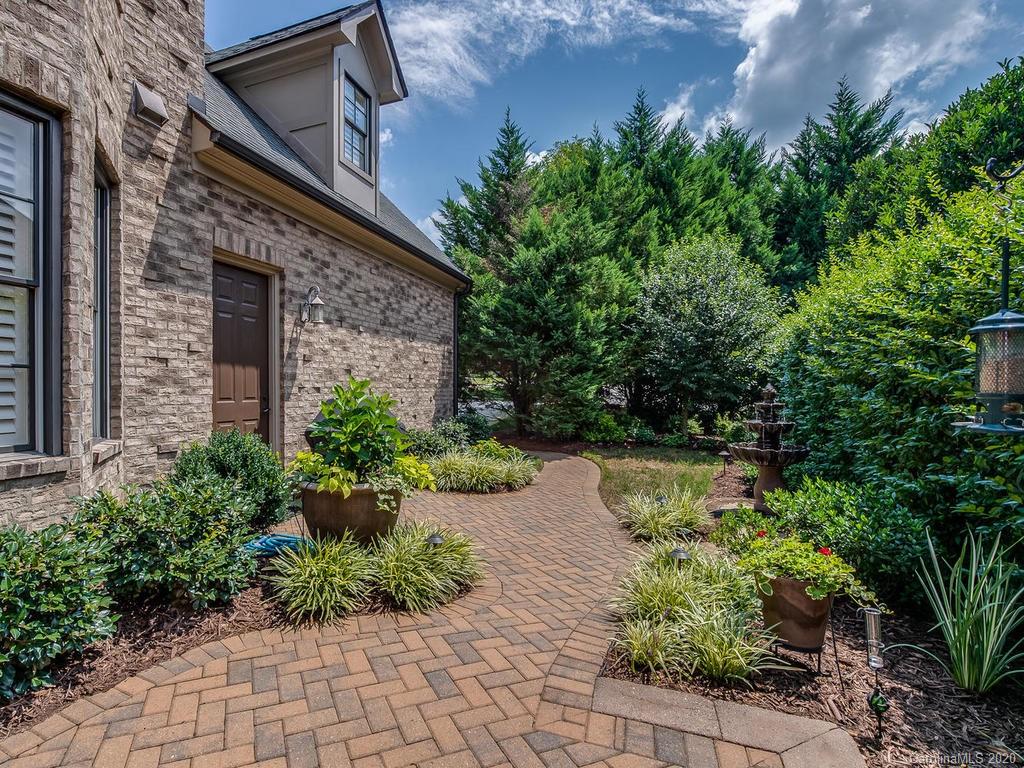 6133 Fletcher Circle Charlotte NC 28226
