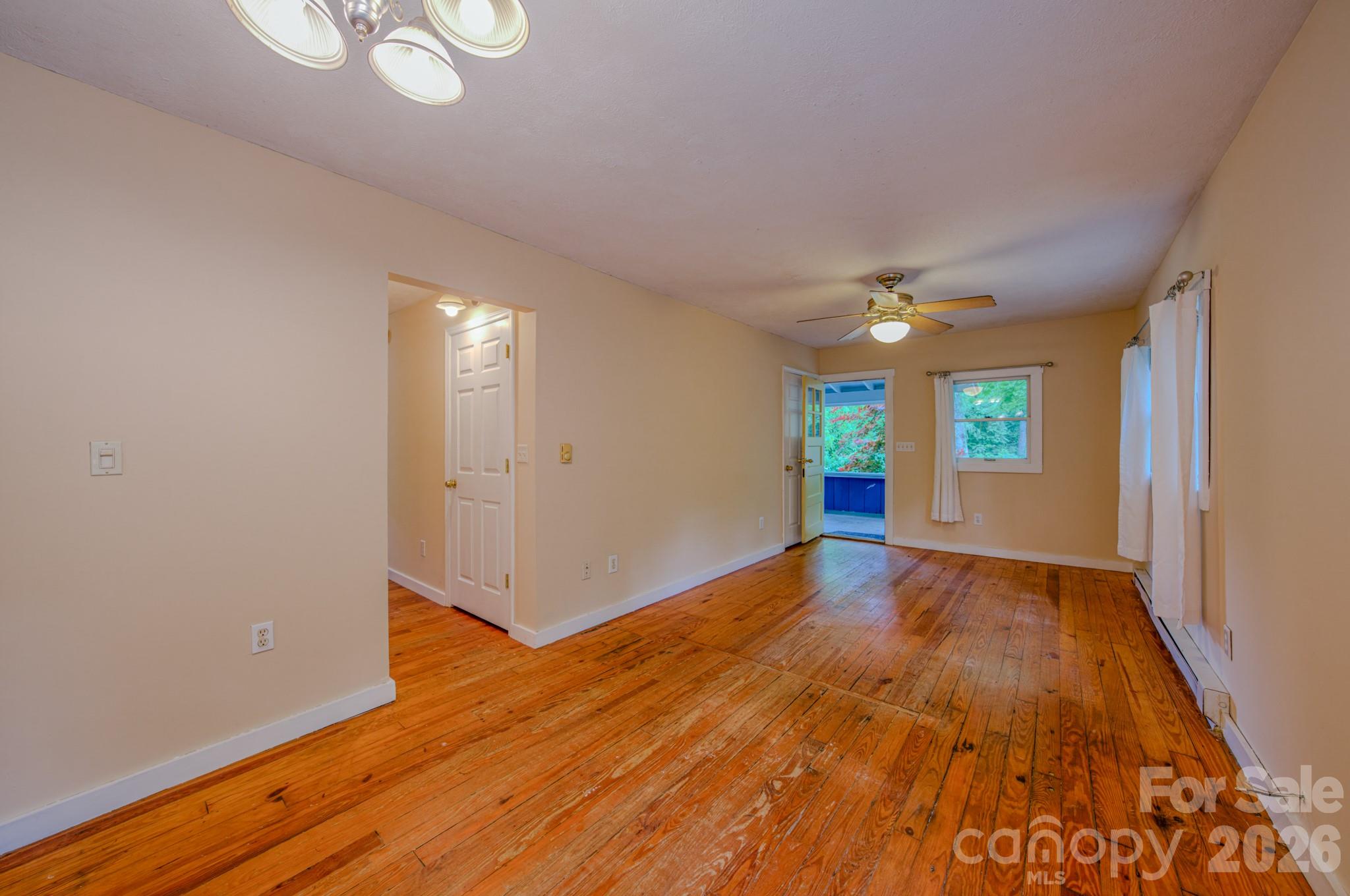 24 Moore Circle Black Mountain NC 28711