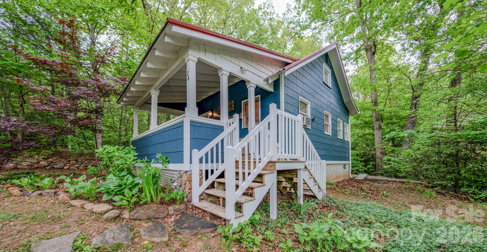 24 Moore Circle Black Mountain NC 28711