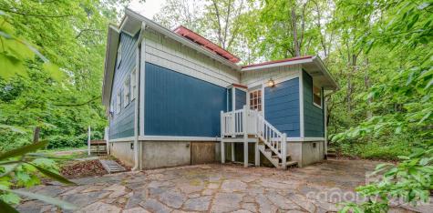 24 Moore Circle Black Mountain NC 28711