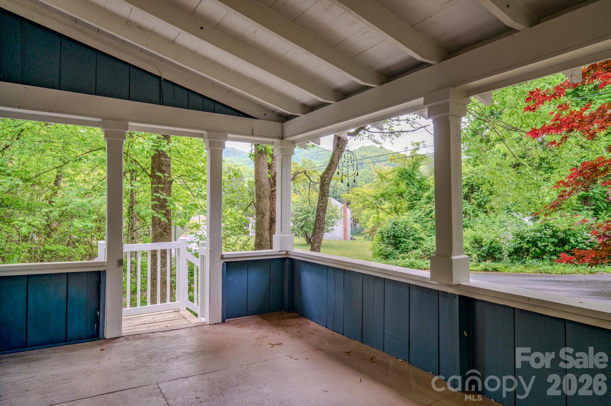 24 Moore Circle Black Mountain NC 28711