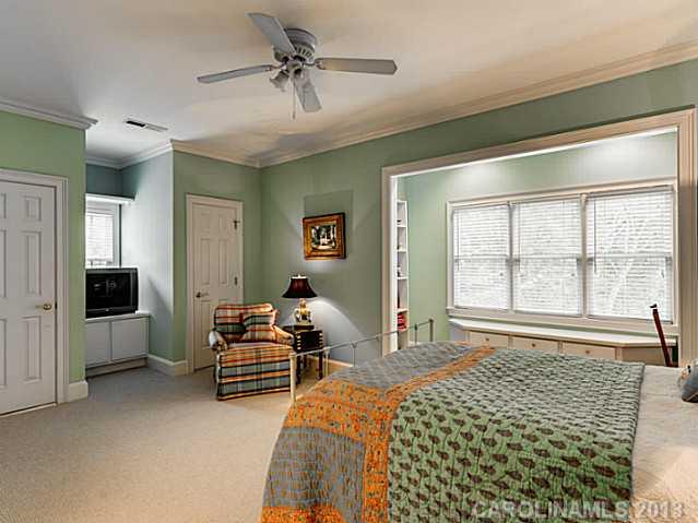 5214 Tanneron Place Charlotte NC 28226