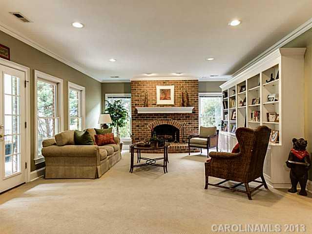 5214 Tanneron Place Charlotte NC 28226