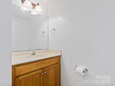 23 Aberdeen Drive Arden NC 28704