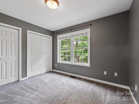 23 Aberdeen Drive Arden NC 28704