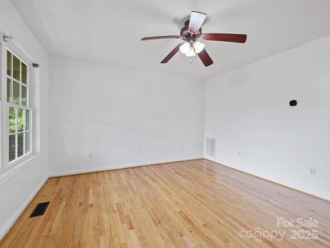 23 Aberdeen Drive Arden NC 28704