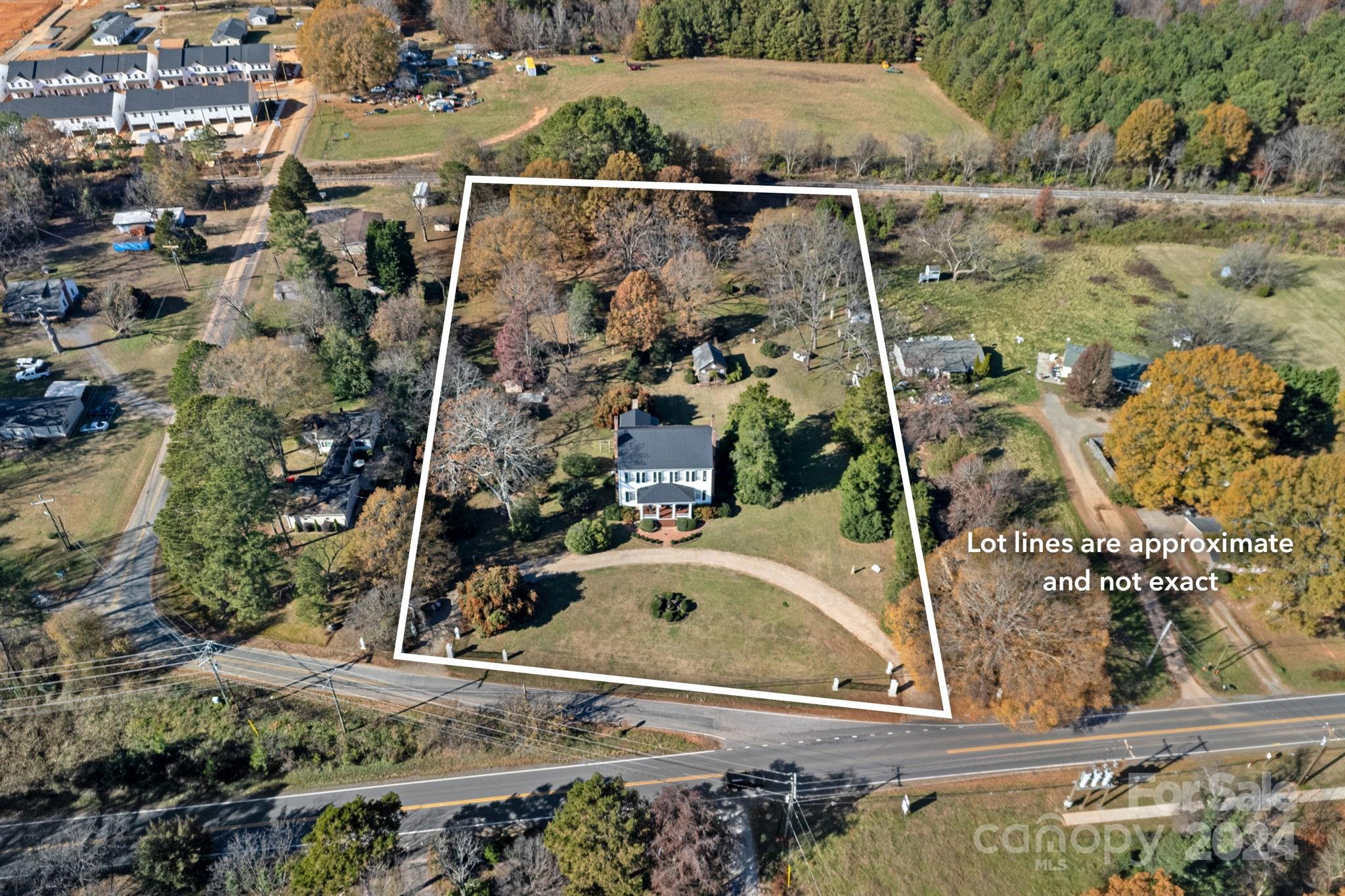 104 Leslie Loop Mooresville NC 28115