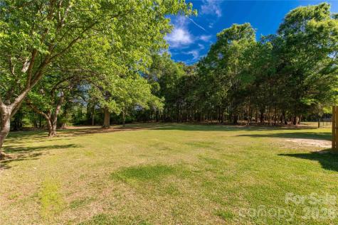 175 Bailey Road Lancaster SC 29720