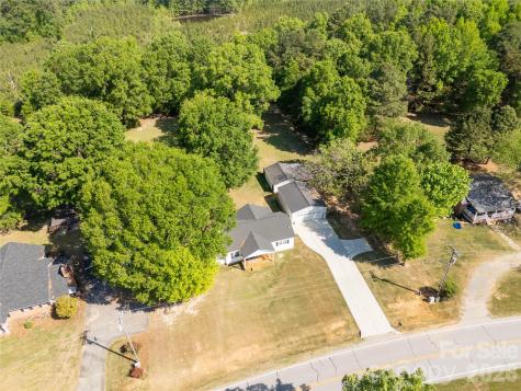 175 Bailey Road Lancaster SC 29720