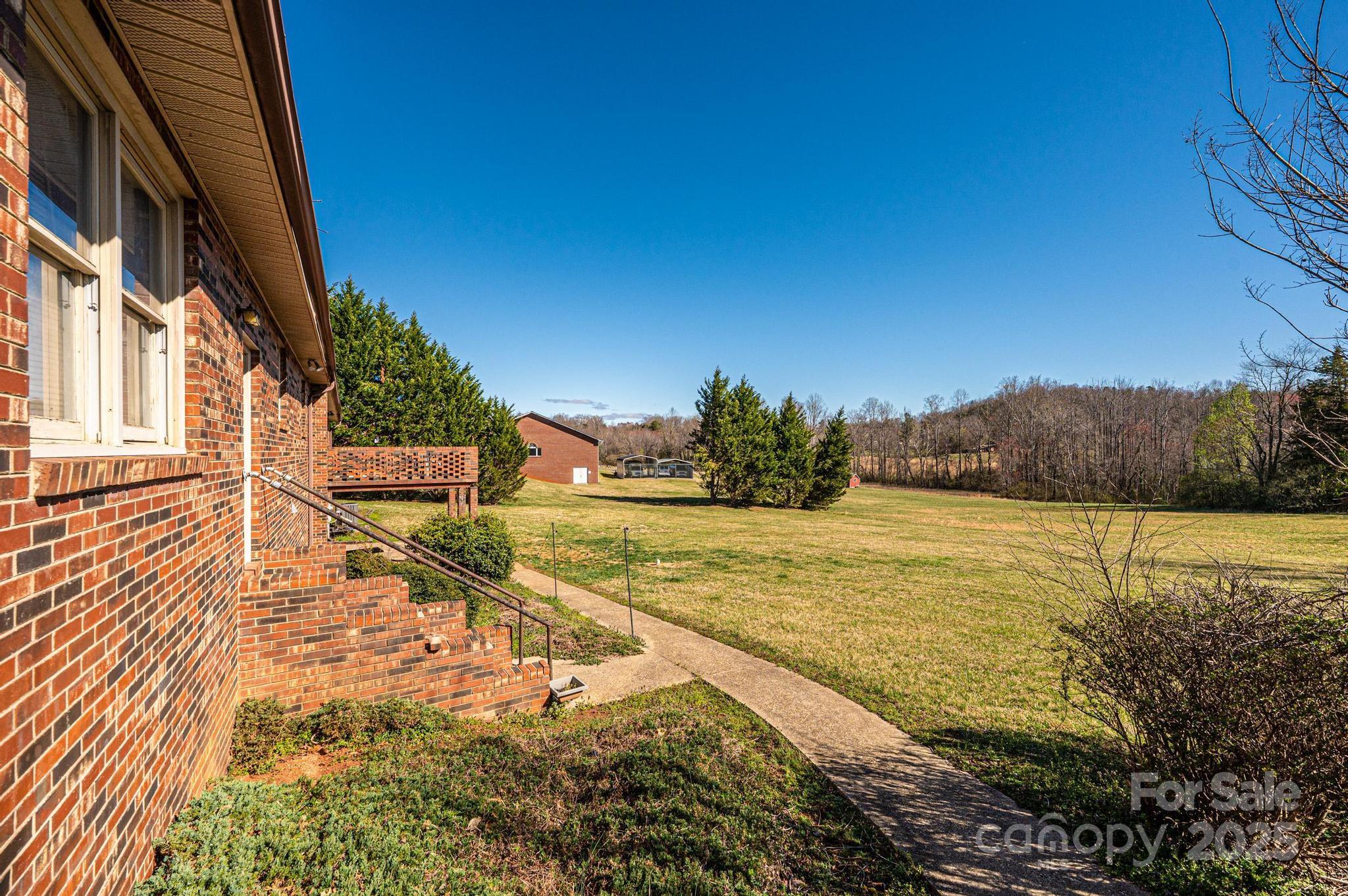 1221 Connelly Springs Road Lenoir NC 28645