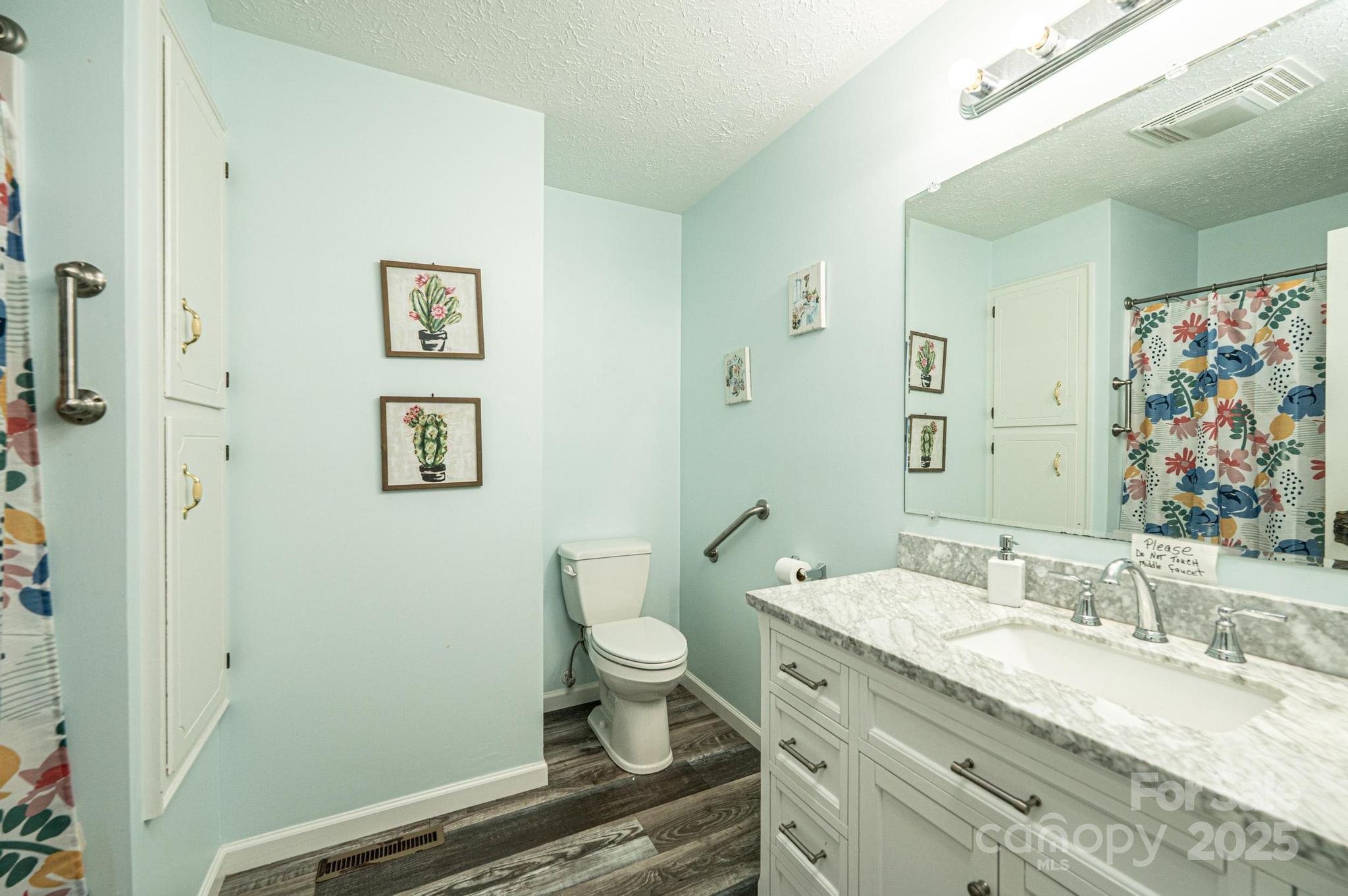 1221 Connelly Springs Road Lenoir NC 28645