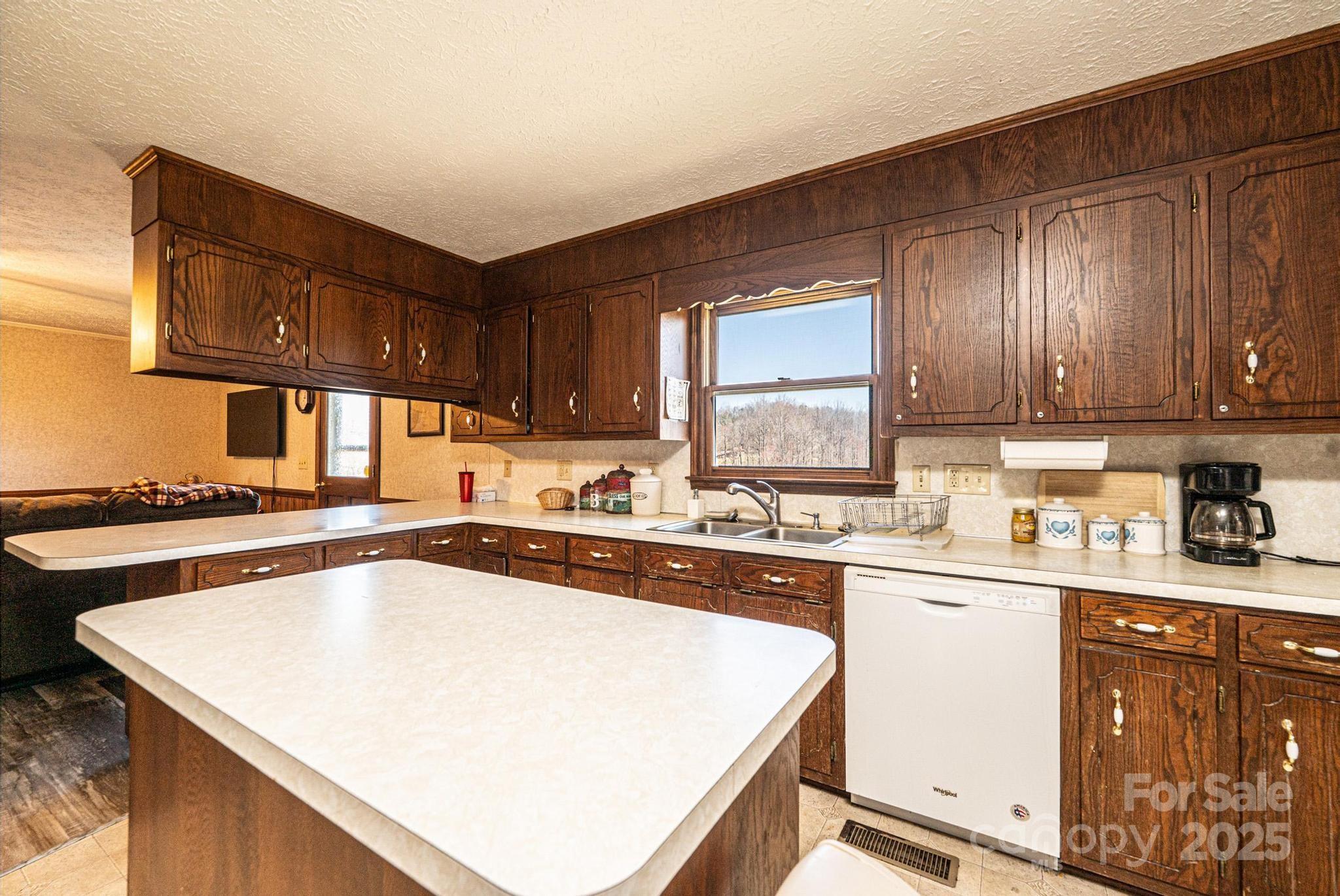 1221 Connelly Springs Road Lenoir NC 28645