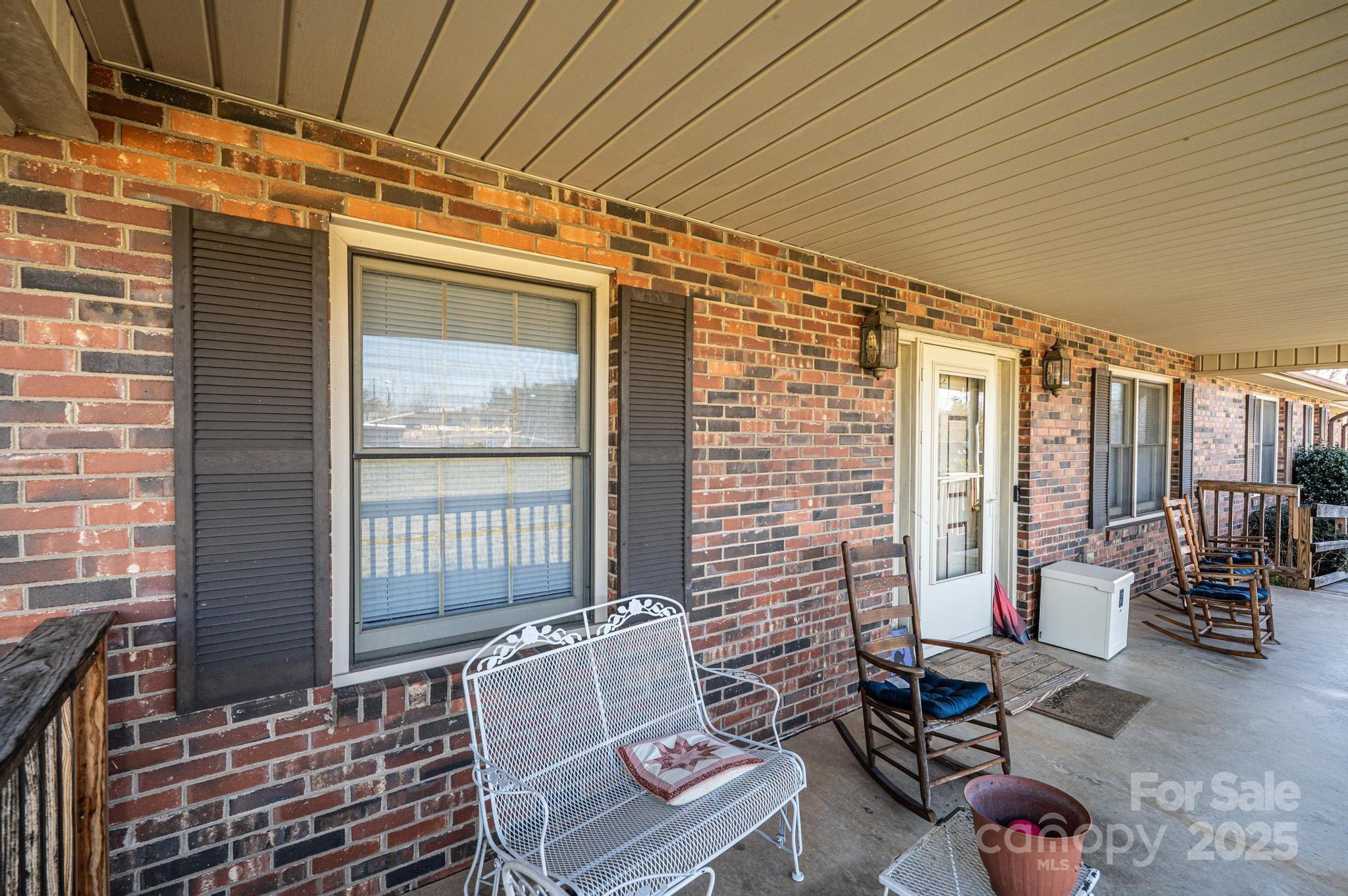 1221 Connelly Springs Road Lenoir NC 28645