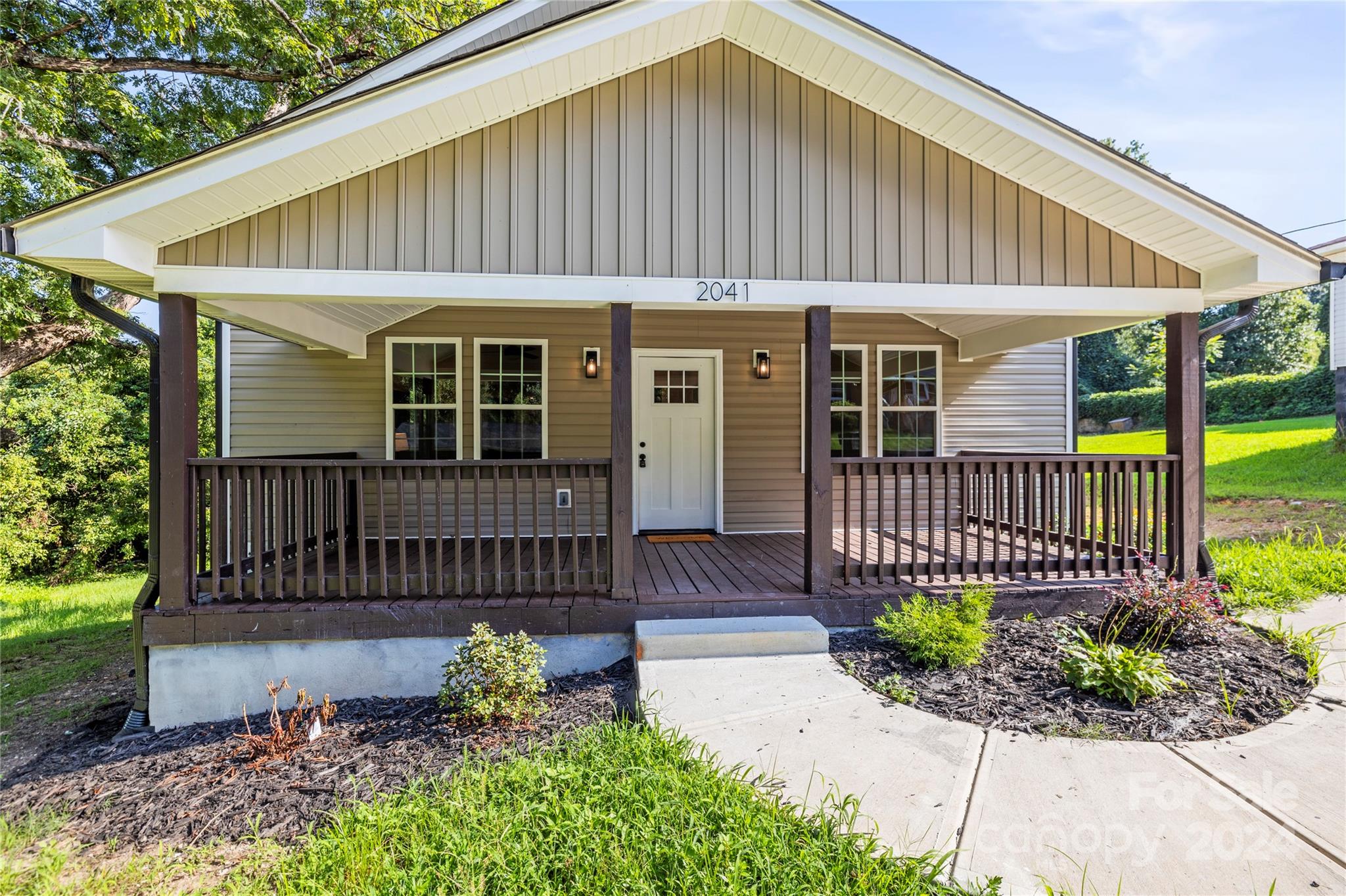 2041 Simmons Street Gastonia NC 28052