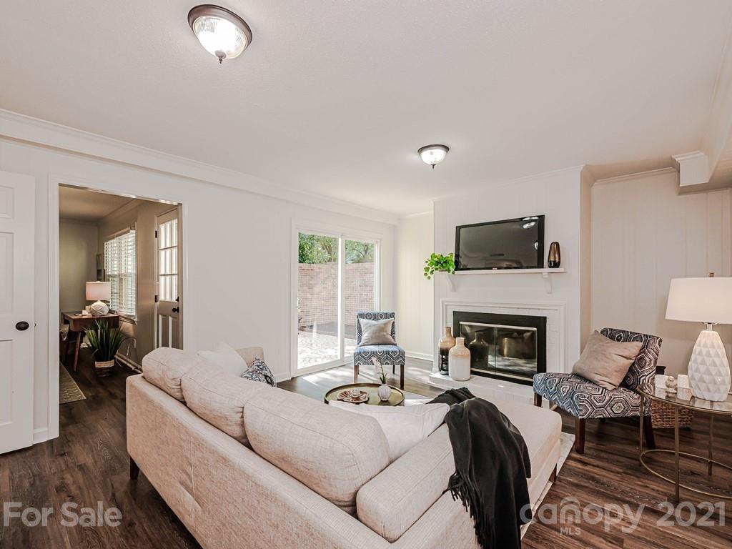 2321 Hayloft Circle Charlotte NC 28226