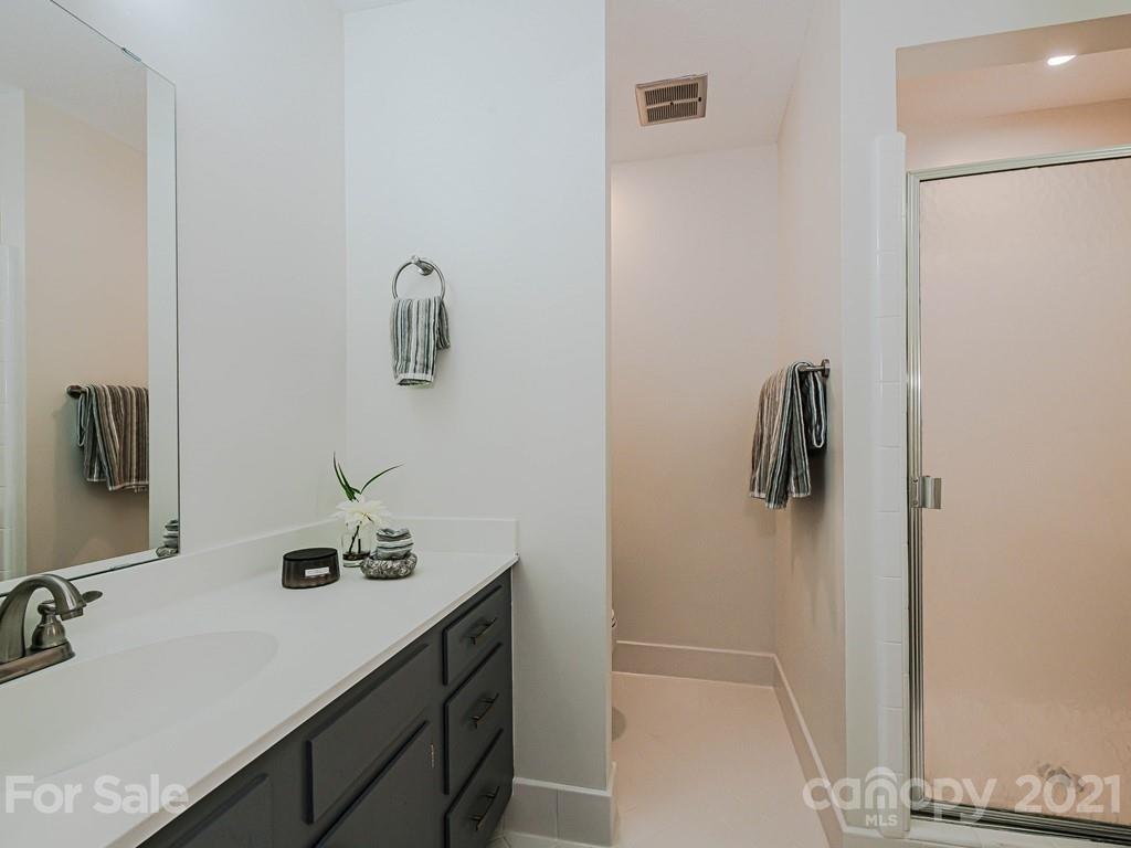 2321 Hayloft Circle Charlotte NC 28226