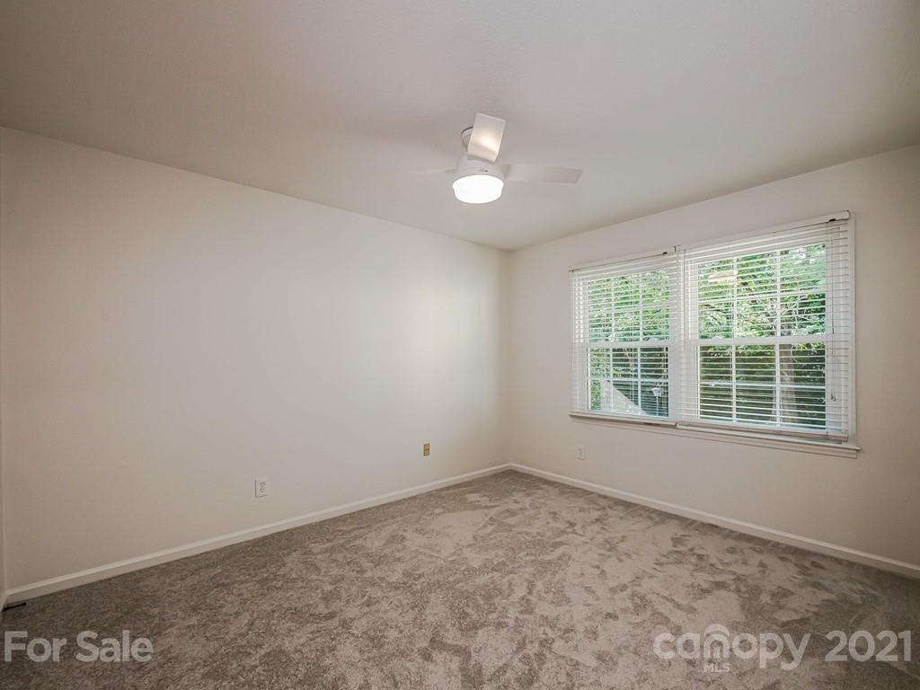 2321 Hayloft Circle Charlotte NC 28226