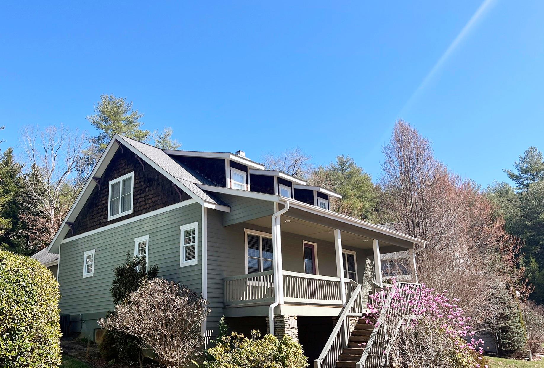 5 Oakhaven Terrace Asheville NC 28803