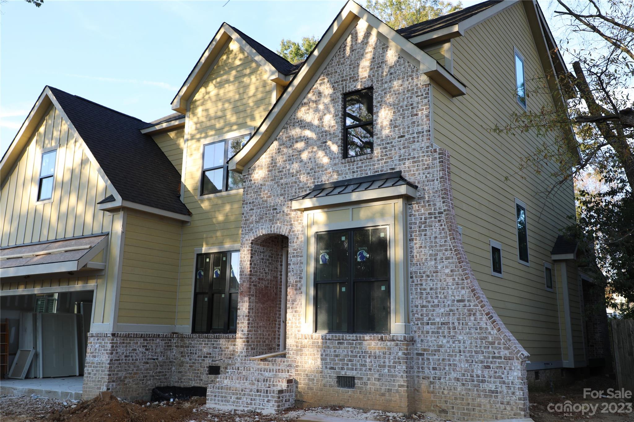 327 Dover Avenue Charlotte NC 28209
